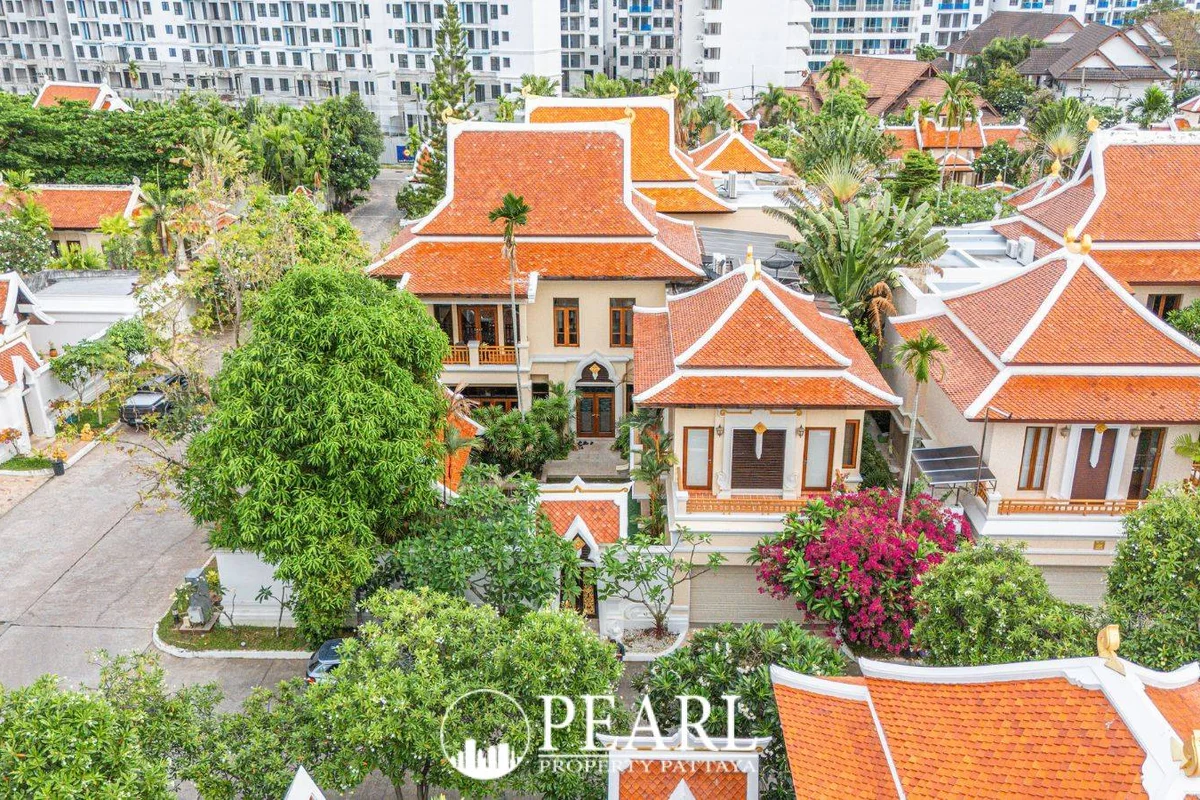 3 Bedroom House for Sale in Bang Lamung – 3 Bedrooms House in Sattahip