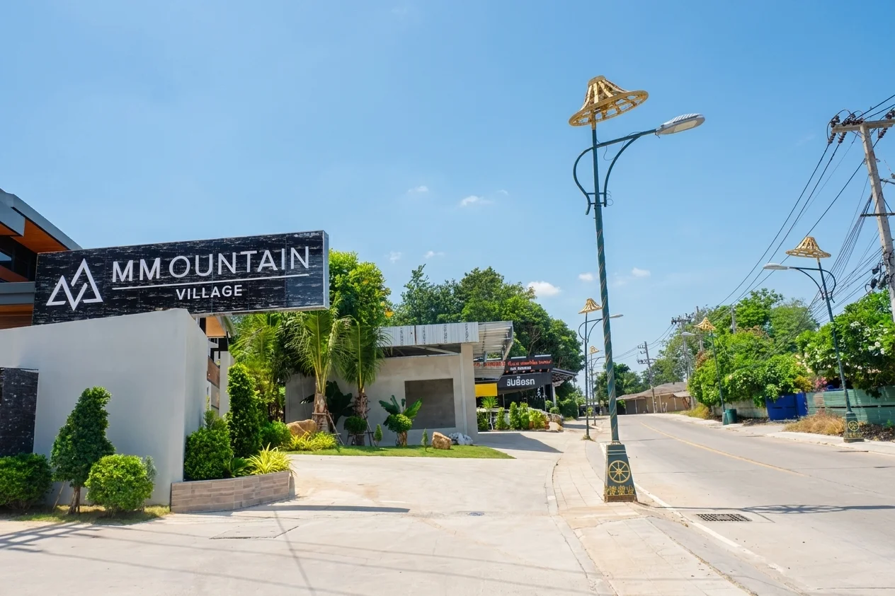 M Mountain Village – House in Chak Nok