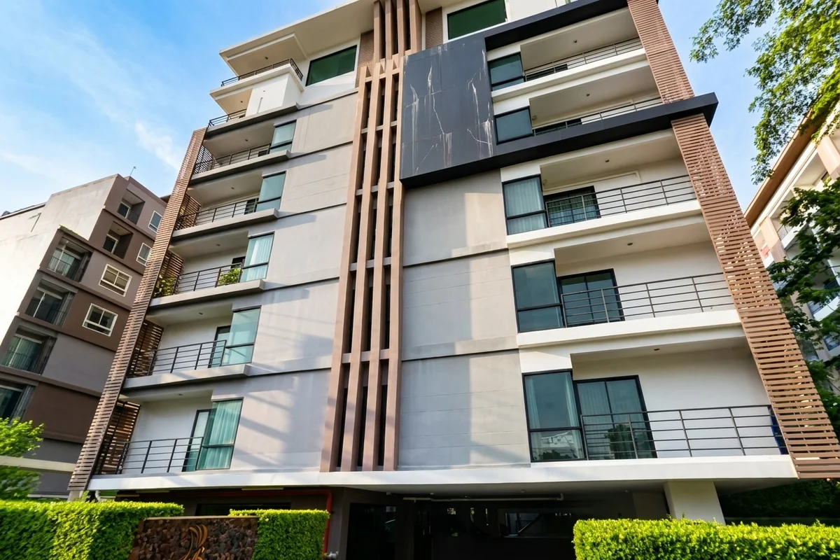 De Blue Condo – โครงการคอนโดมิเนียมในBang Lamung