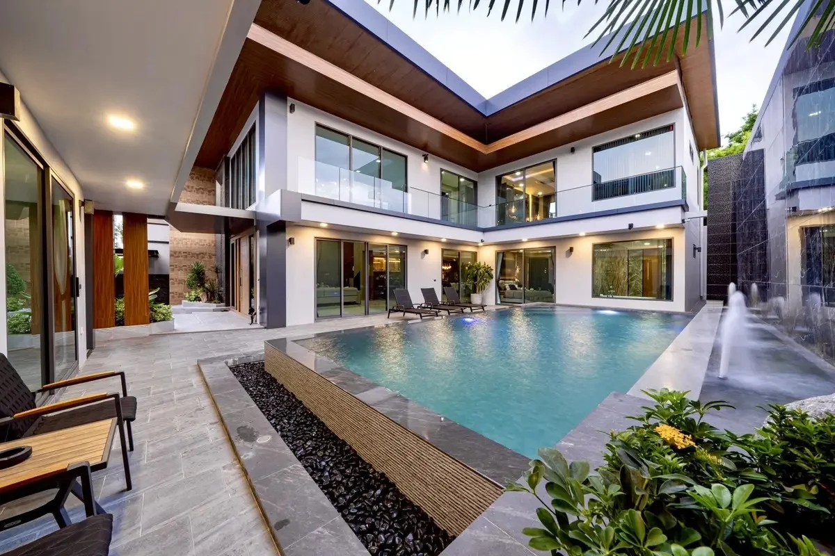 6 Bedroom House for Sale at M Mountain Village – Villa/House for Sale in Pattaya