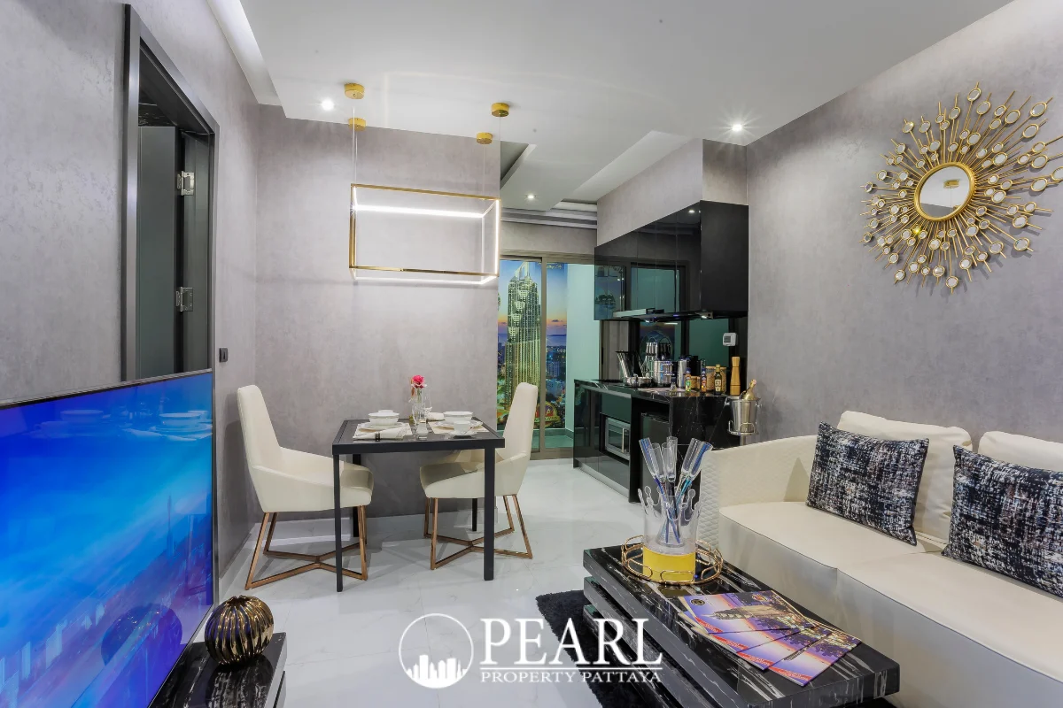 1 Bedroom Condo for Sale at Grand Solaire Pattaya – 1 Bedroom Condo in Bang Lamung