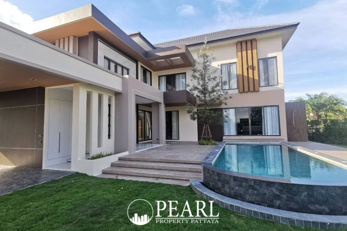 4 Bedroom House for Sale at Horseshoe Point – Villa/House for Sale in Pattaya