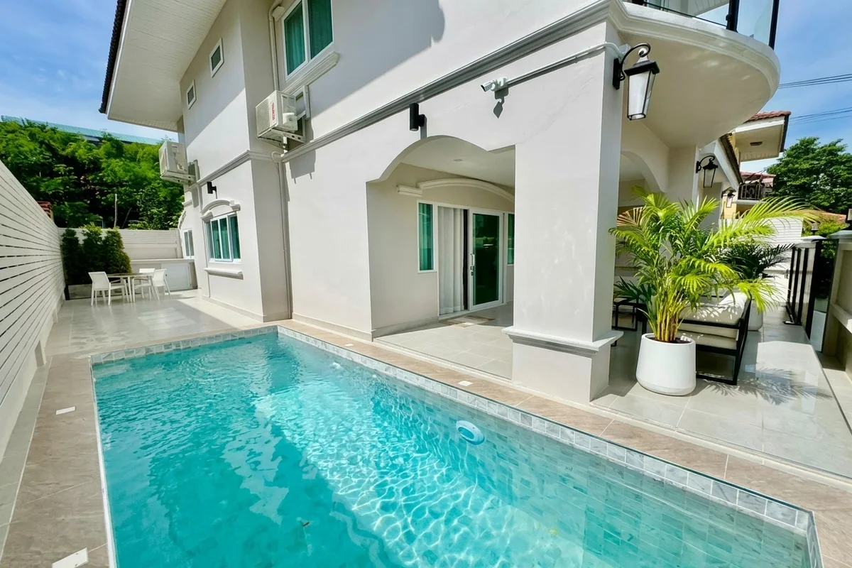 4 Bedroom House for Sale at Wonderland II – Villa/House for Sale in Pattaya
