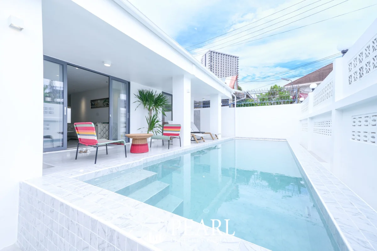 4 Bedroom House for Sale in Naklua – บ้าน 4 ห้องนอน ขายในWong Amat