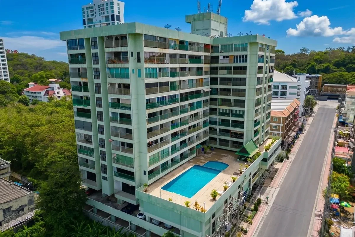 Sombat Pattaya Condotel – โครงการคอนโดมิเนียมในPratumnak Hill