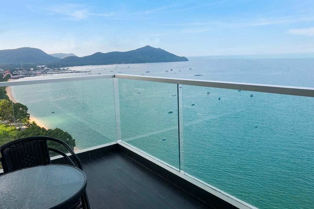 2 Bedroom Condo for Sale at Del Mare – Condo for Sale in Pattaya