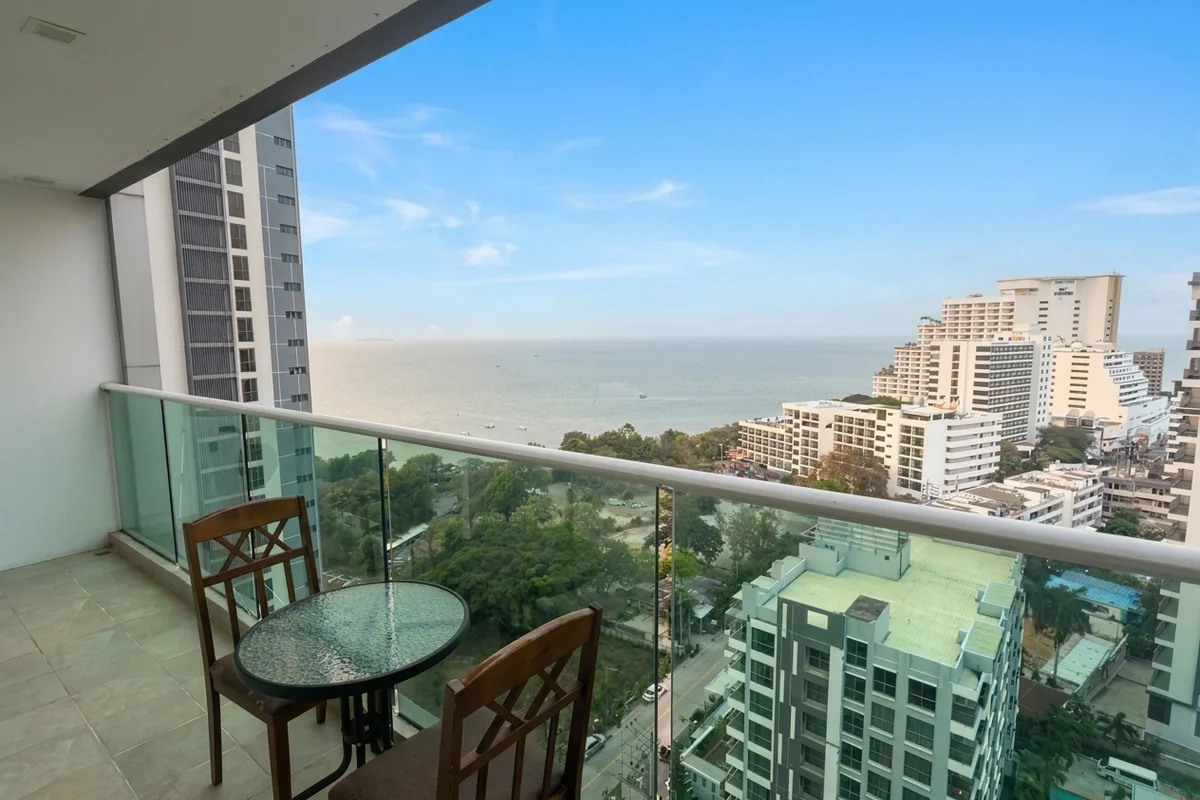 2 Bedroom Condo for Sale at Cosy Beach View – 2 Bedrooms Condo in Bang Lamung