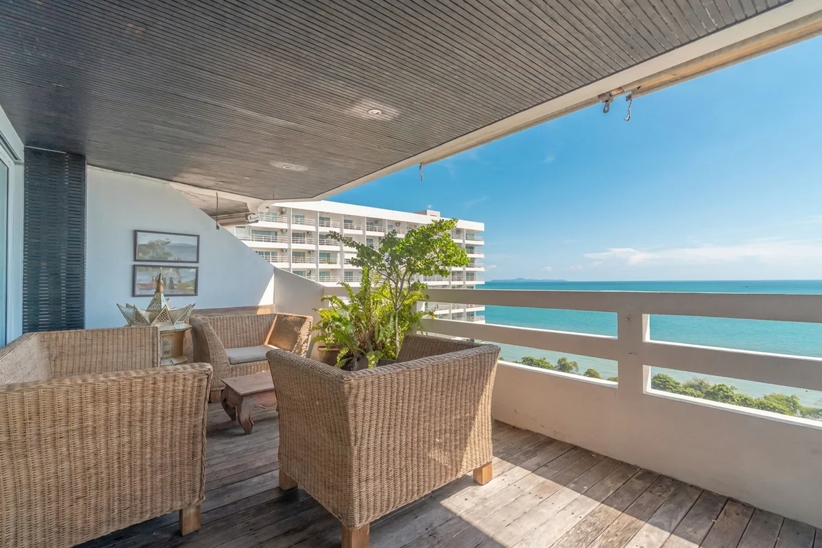 2 Bedroom Condo for Sale at Grand Condotel – Condo for Sale in Pattaya