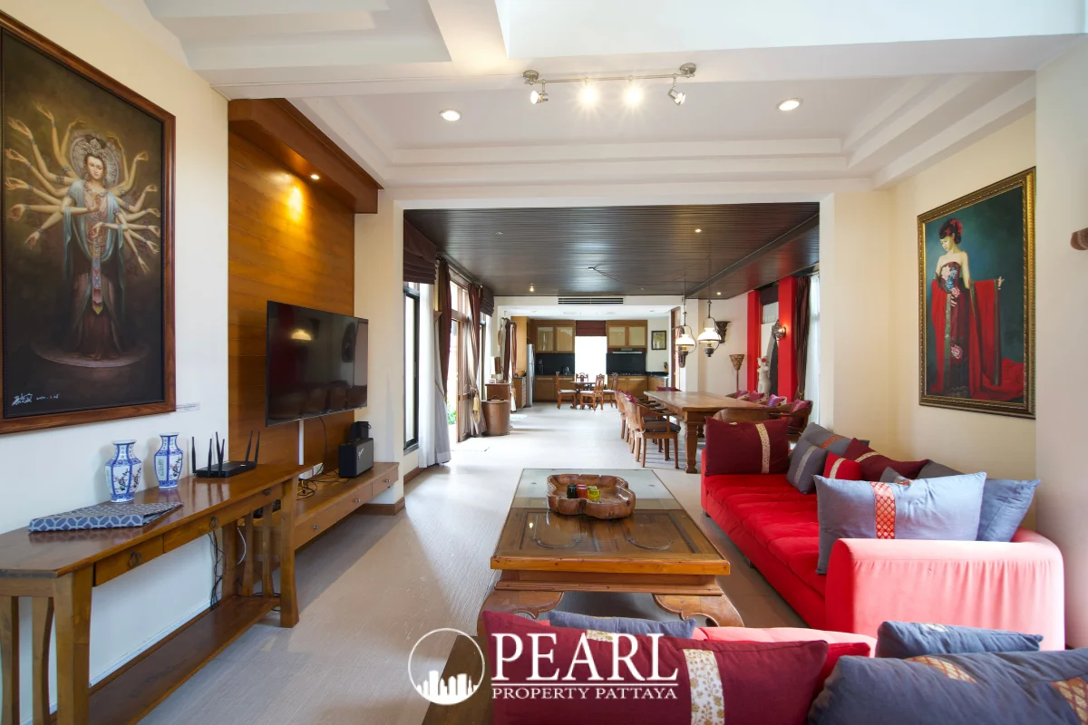 6 Bedroom House for Sale & Rent at Phutara – Villa/House for Rent in Pattaya