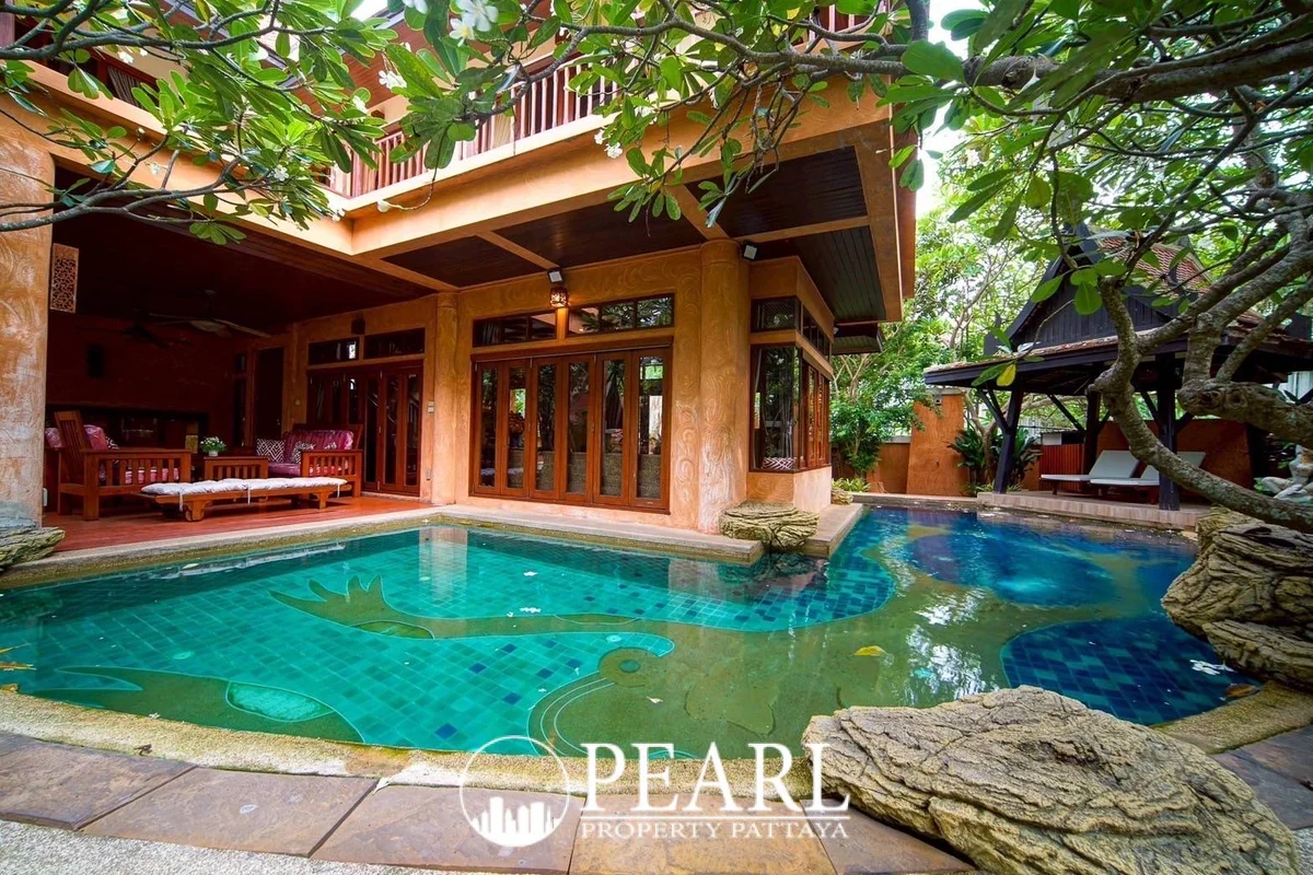 4 Bedroom House for Sale at Dharawadi – 4 Bedrooms House in Sattahip
