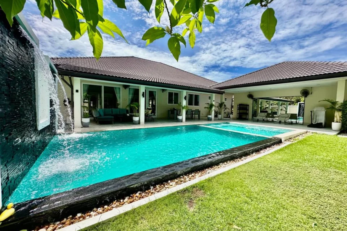 6 Bedroom House for Sale & Rent at Garden Ville 5 – 6 Bedrooms House in Huai Yai