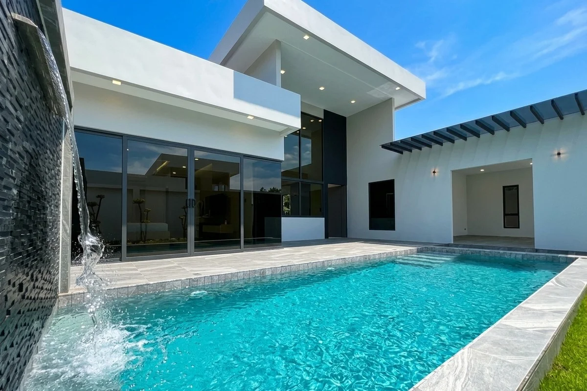 Pacific Lake – โครงการวิลล่าในMabprachan