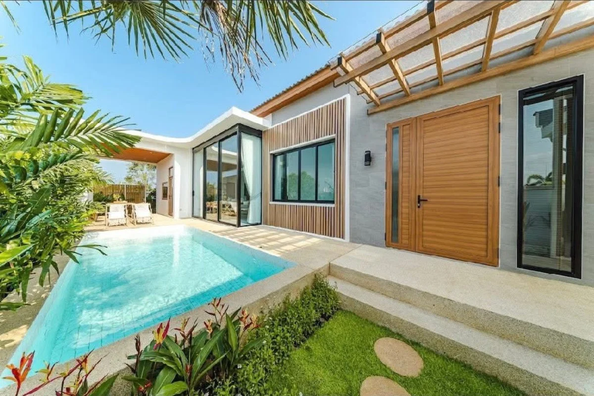 4 Bedroom House for Sale in Bang Lamung – 4 Bedrooms House in Huai Yai