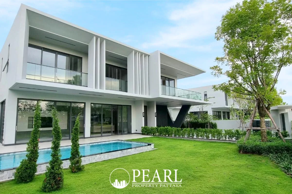 4 Bedroom House for Sale at Glory Village Pattaya – 4 Bedrooms House in Huai Yai