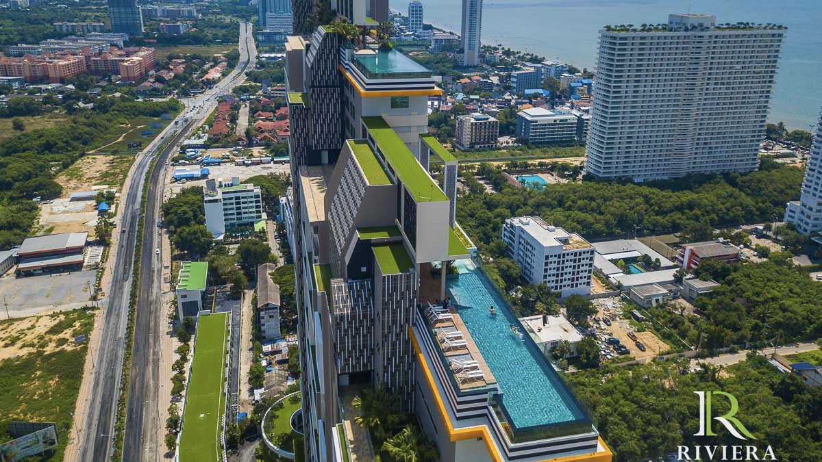 5 Condos with the Best Swimming Pool