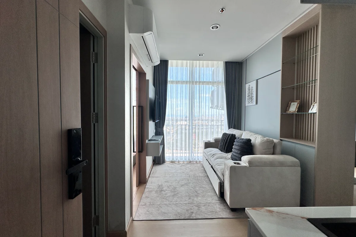 2 Bedroom Condo for Sale at The Twin Tower Jomtien Beach Pattaya – Condo for Sale in Pattaya