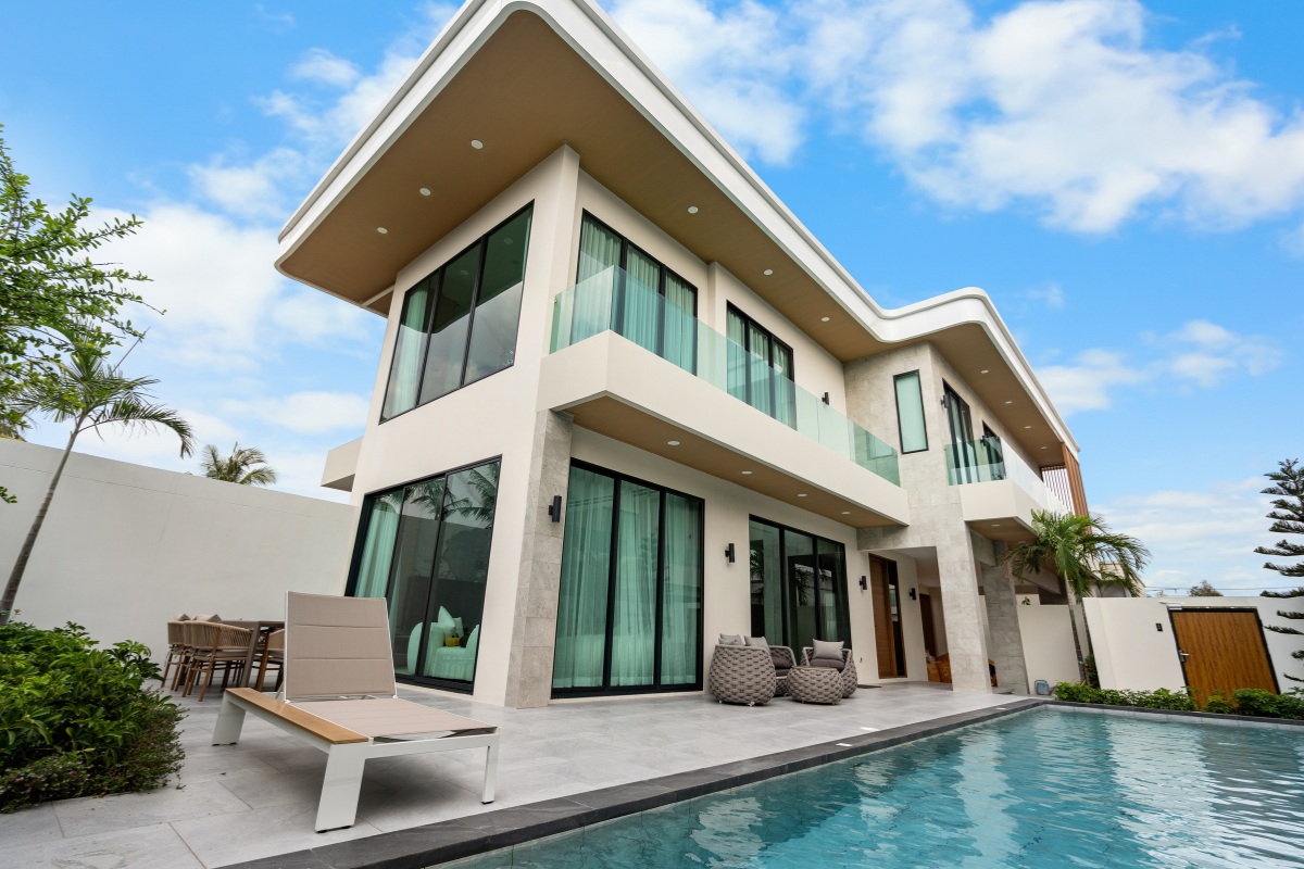 4 Bedroom House for Sale at Perla Villa – 4 Bedrooms House in Pong