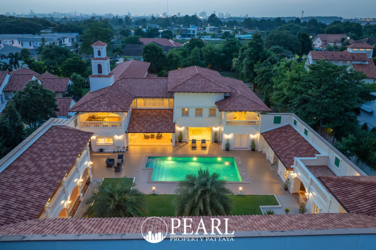 6 Bedroom House for Sale in East Pattaya – 6 Bedrooms House in Pong