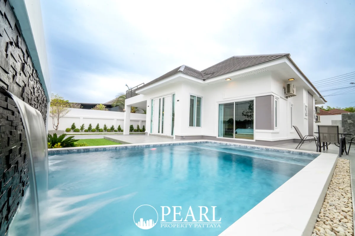 3 Bedroom House for Sale in East Pattaya – 3 Bedrooms House in Nong Pla Lai