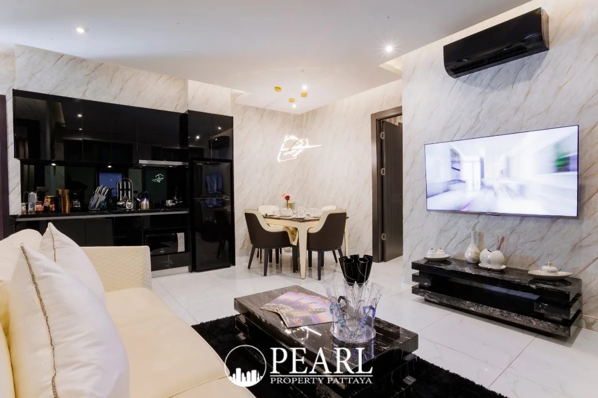 2 Bedroom Condo for Sale at Grand Solaire Pattaya – 2 Bedrooms Condo in Bang Lamung