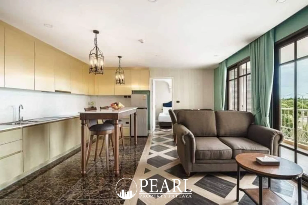 2 Bedroom Condo for Sale at Espana Condo Resort – 2 Bedrooms Condo in Bang Lamung