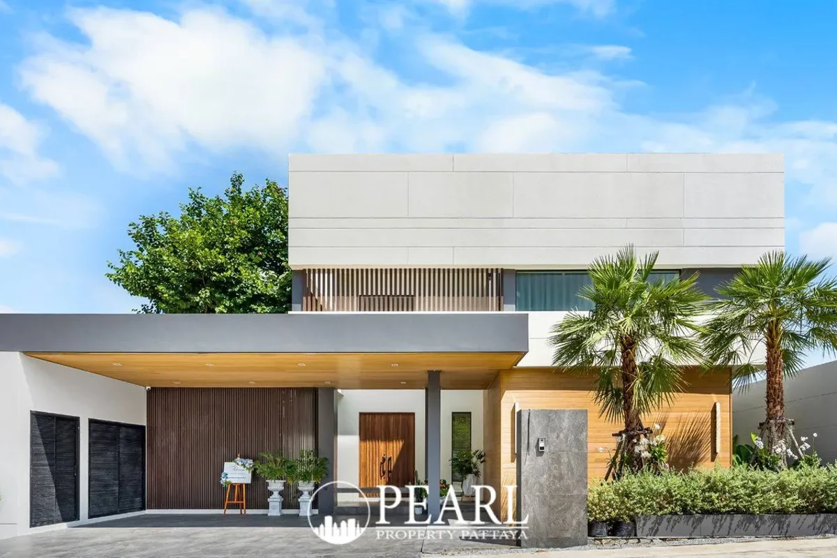 5 Bedroom House for Sale at Manruetra Pura Pattaya – 5 Bedrooms House in Nong Prue