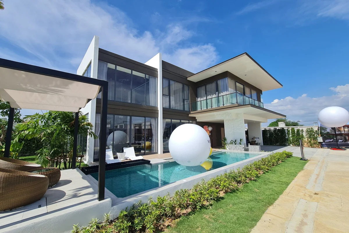 4 Bedroom House for Sale at Highbury Hill Pool Villas Pattaya – 4 Bedrooms House in Huai Yai