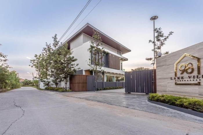 98 Lakeville Mabprachan – โครงการวิลล่าในMabprachan