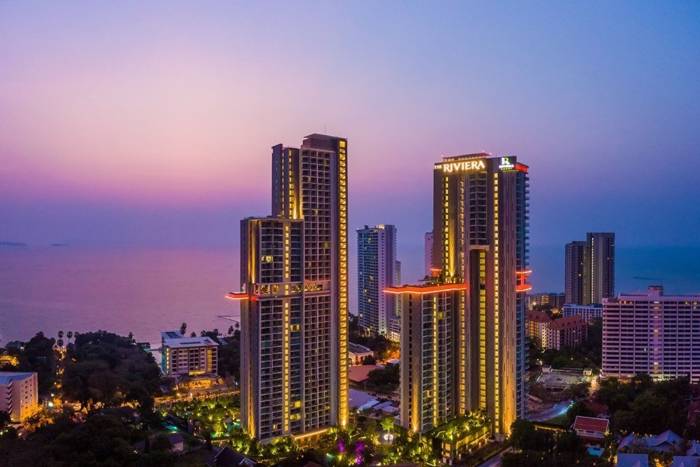 Riviera Wong Amat Beach – โครงการคอนโดมิเนียมในWong Amat