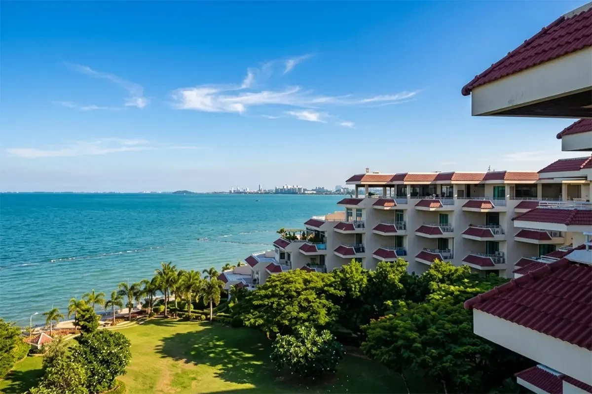 Bay View Resort – โครงการคอนโดมิเนียมในBang Lamung