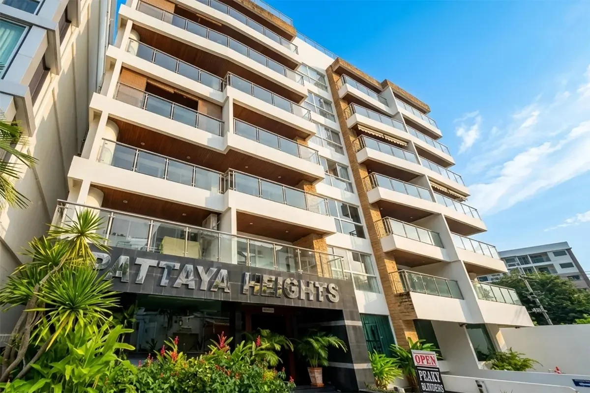 Pattaya Heights – โครงการคอนโดมิเนียมในPratumnak Hill