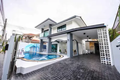 6 Bedroom House for Sale & Rent in Jomtien