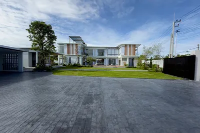 5 Bedroom House for Sale in Mabprachan