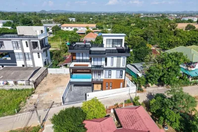 5 Bedroom House for Sale & Rent in Na Jomtien