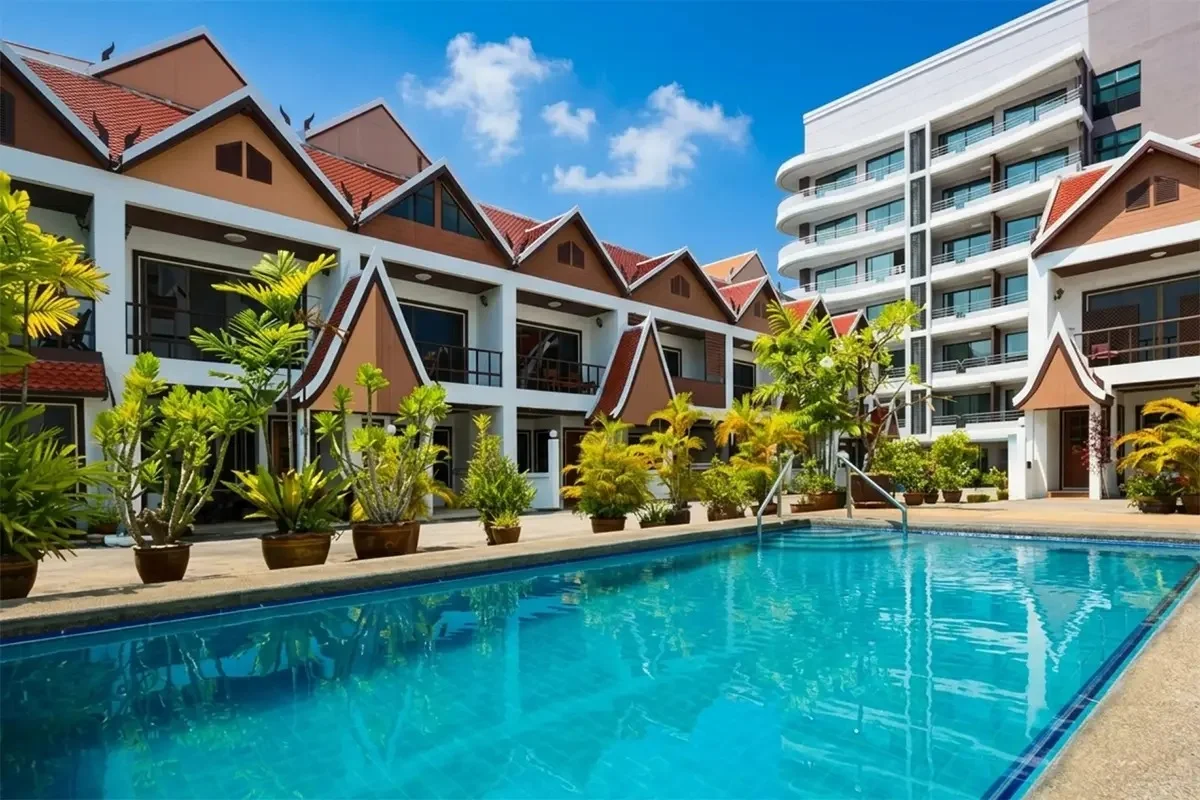 Corrib Village – โครงการอสังหาริมทรัพย์ในPratumnak Hill