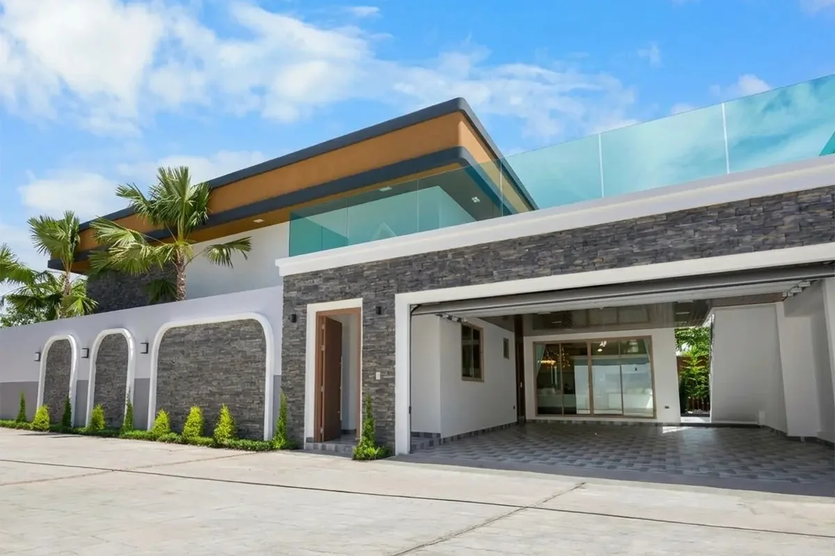 Baan Mae Bibury in Chak Nok, Pattaya
