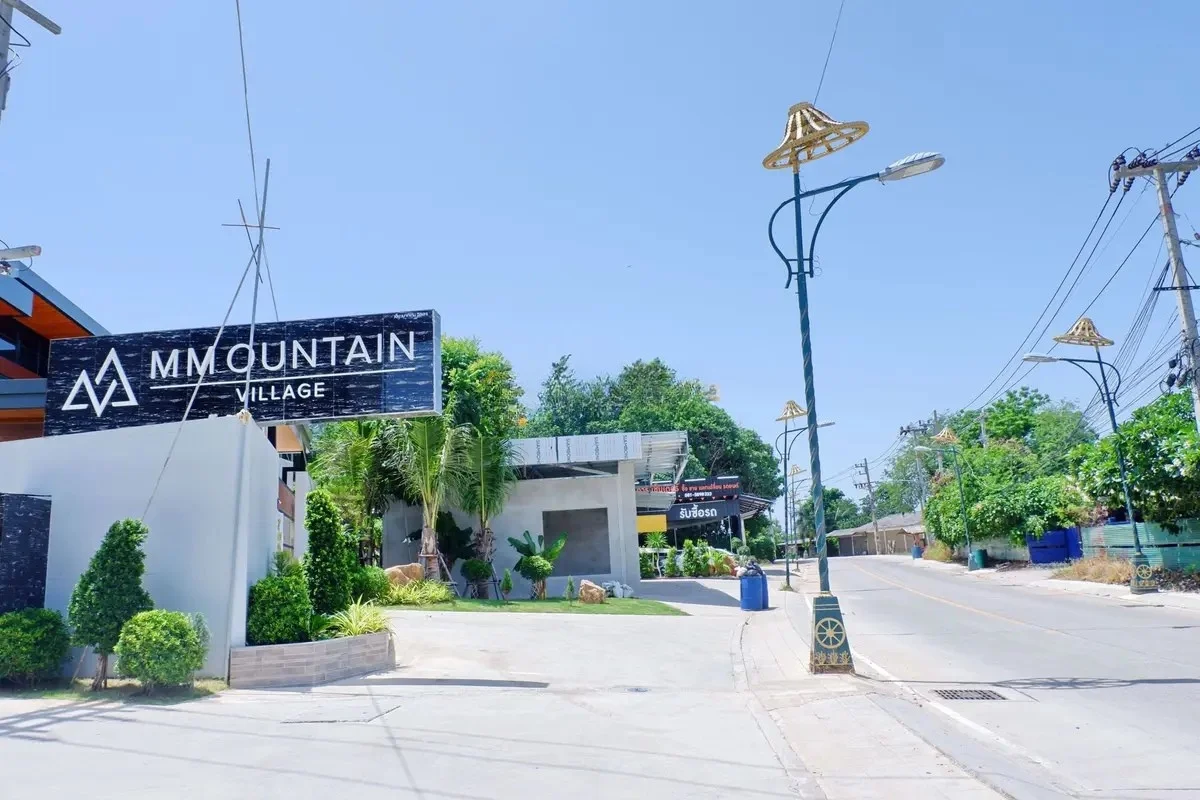 M Mountain Village in Chak Nok, Pattaya